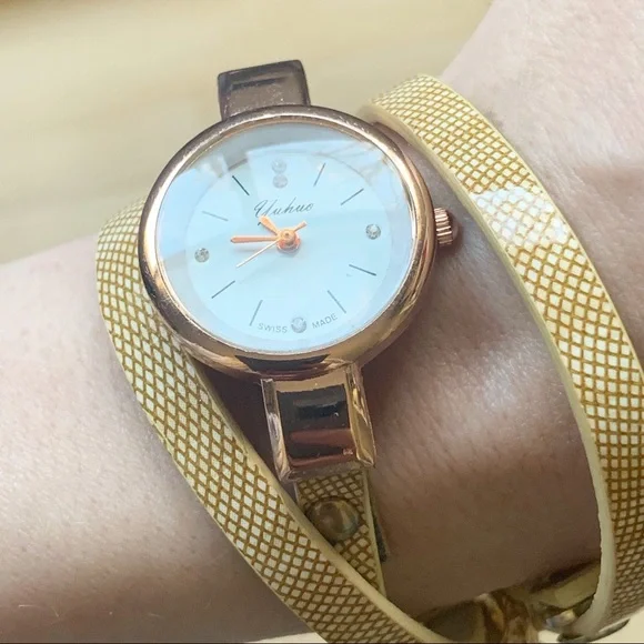 Bracelet watch - Picture 2 of 7